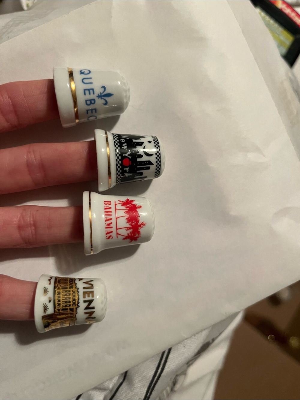 Souvenir Porcelain Thimble Set - White with Gold Trim